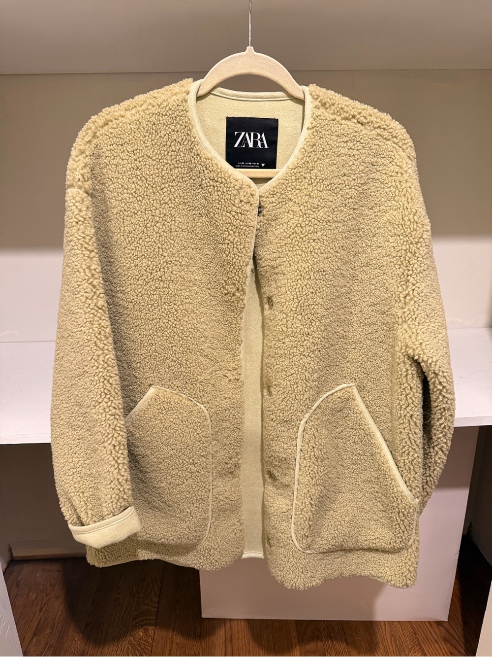 ZARA Green Sherpa Jacket - Women's Cozy Coat